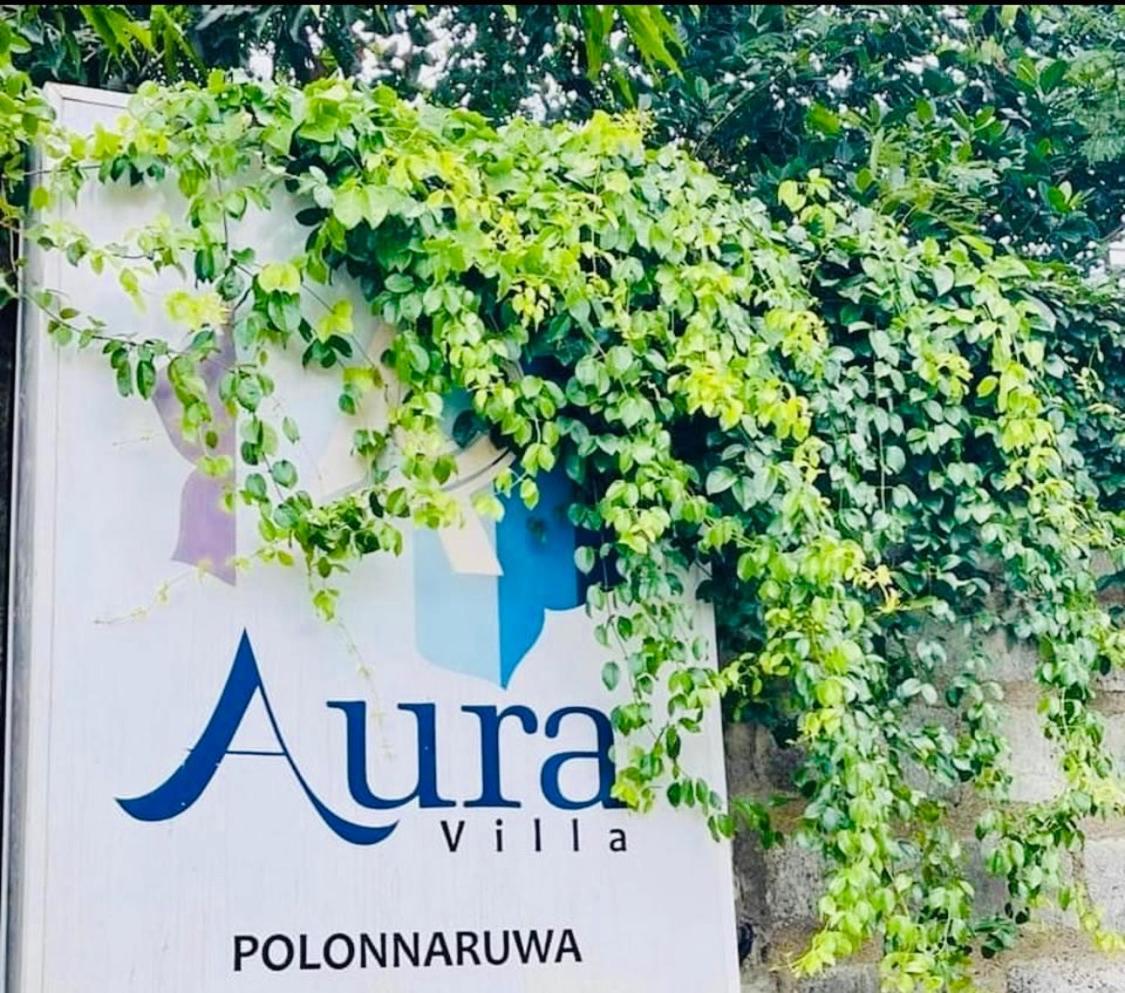 Aura Villa 폴로나루와 외부 사진
